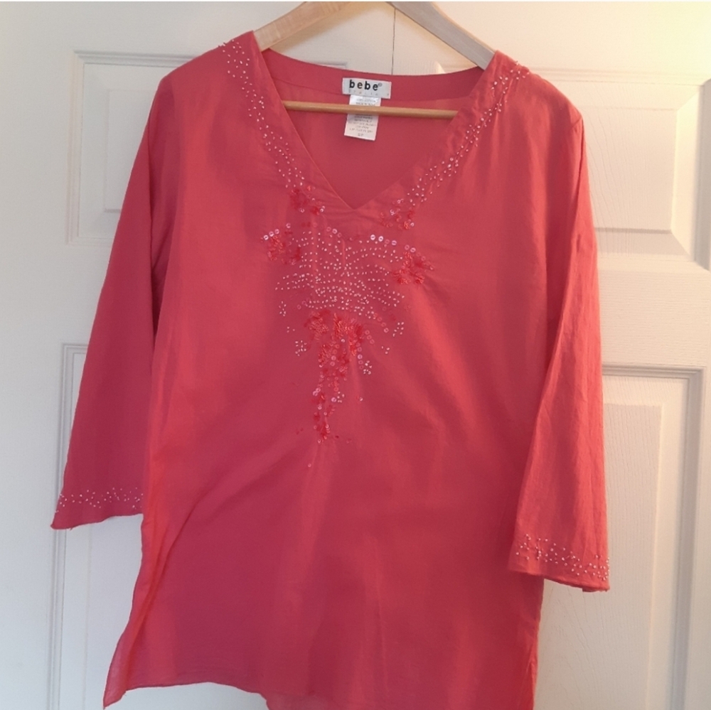 Bebe Italia SZ S Embellished V-Neck Tunic Top Pink 100% Cotton, Made in India